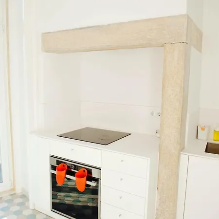 Beautiful Dreamers - At Avenida Cr3d * Lisboa